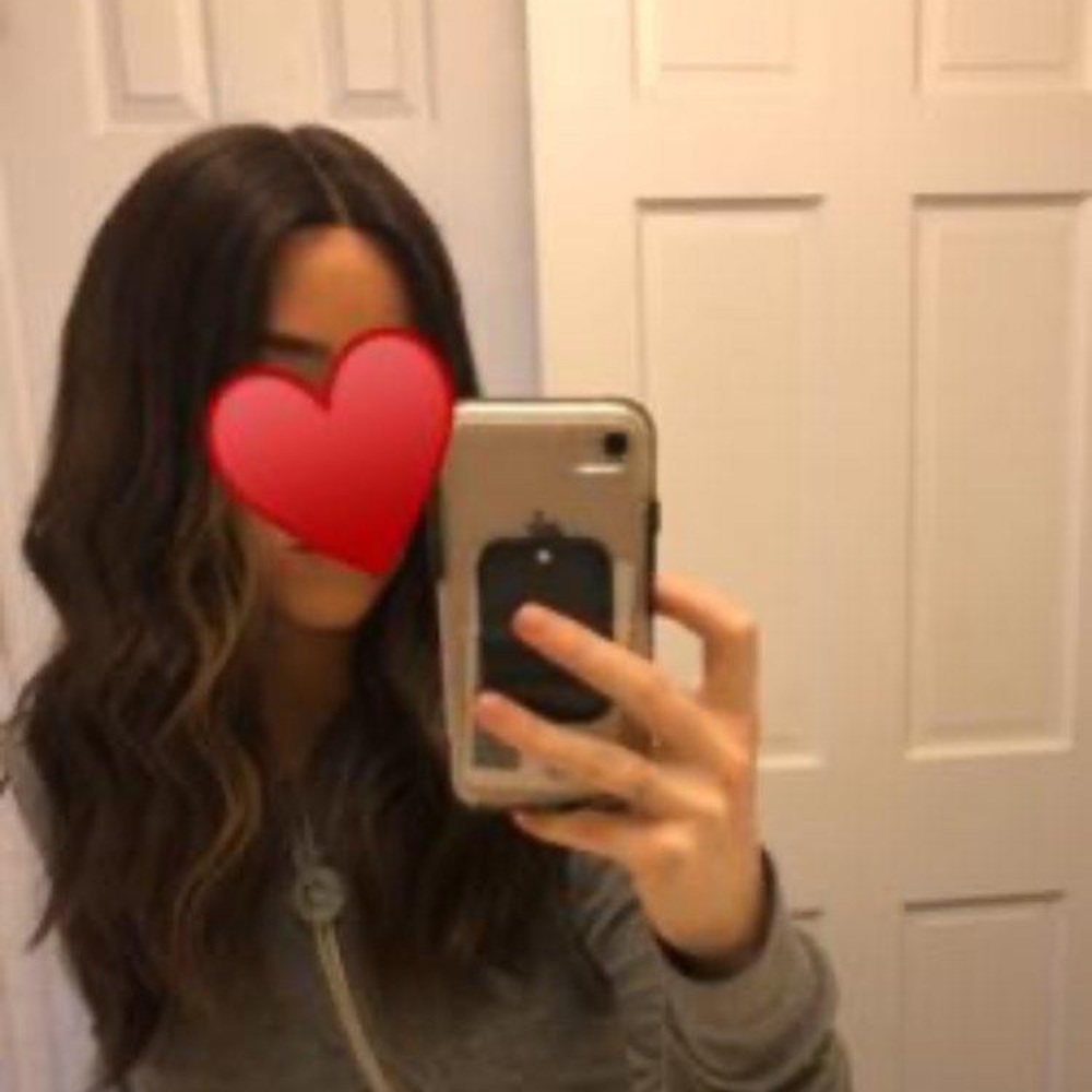 Beautiful Brazilian (real hair) Wig. 23 inches